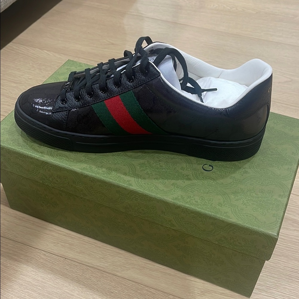 Men’s Gucci Shoe Size 10.5 - Picture 4 of 5